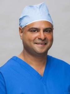 Dr. Nakul Karkare - NY chirurgien orthopédique